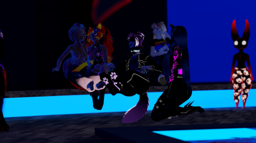 VRChat_2024-12-31_00-40-38.078_3840x2160.png