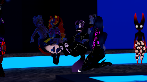 VRChat_2024-12-31_00-40-41.962_3840x2160.png