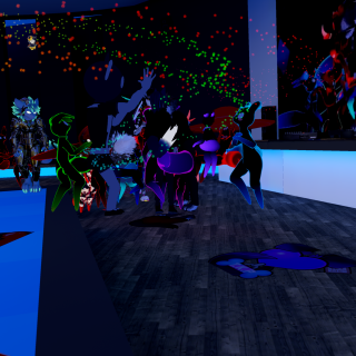 VRChat_2024-12-31_00-52-19.752_3840x2160