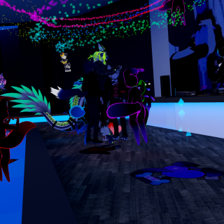 VRChat_2024-12-31_00-52-30.919_3840x2160