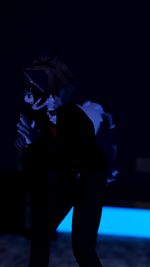 VRChat_2024-12-31_01-03-22.096_2160x3840.png