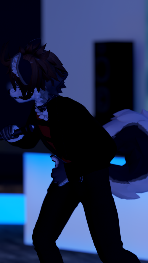 VRChat_2024-12-31_01-03-46.266_2160x3840.png