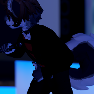 VRChat_2024-12-31_01-03-46.266_2160x3840