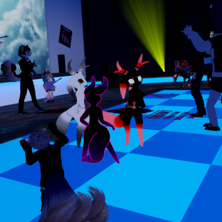 VRChat_2024-12-31_01-04-48.201_2160x3840
