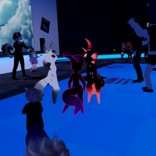 VRChat_2024-12-31_01-04-49.405_2160x3840