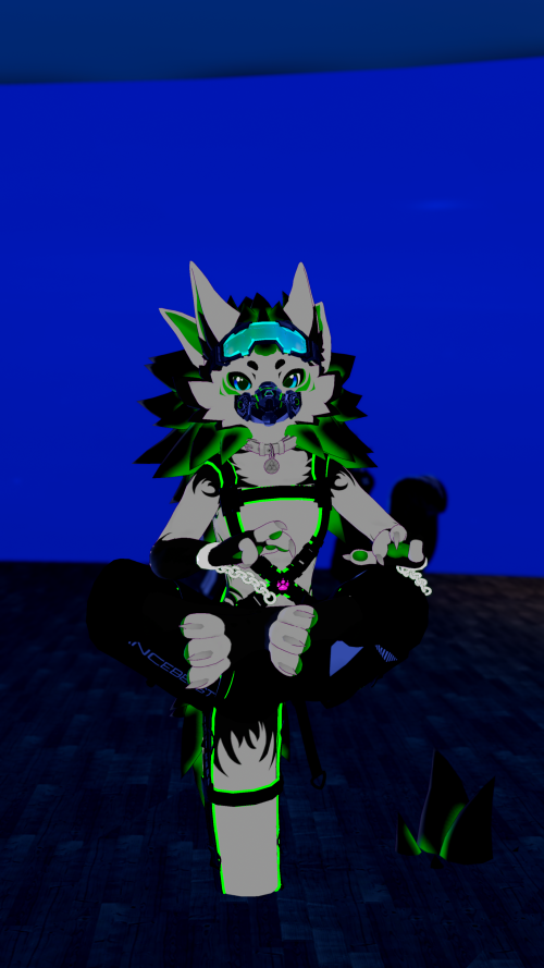 VRChat_2024-12-31_01-06-33.217_2160x3840.png