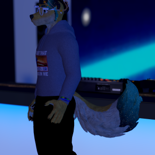 VRChat_2024-12-31_21-04-13.296_2160x3840
