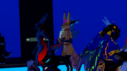 VRChat_2024-12-31_21-35-35.237_3840x2160.png