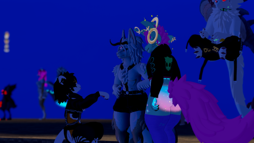 VRChat_2024-12-31_21-35-50.617_3840x2160.png