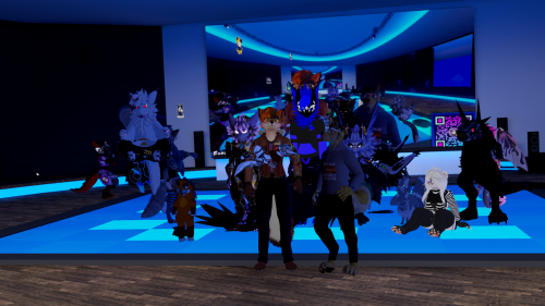 VRChat_2024-12-31_22-00-25.995_3840x2160.png