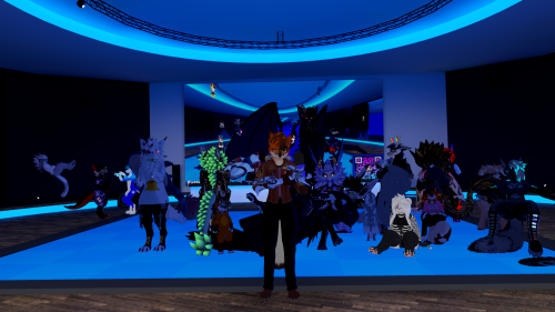VRChat_2024-12-31_22-01-54.141_3840x2160.png