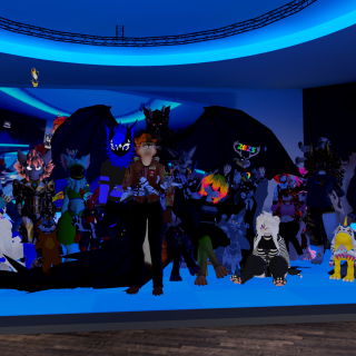 VRChat_2024-12-31_22-02-29.529_3840x2160
