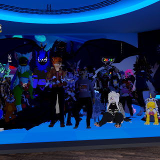 VRChat_2024-12-31_22-03-12.021_3840x2160