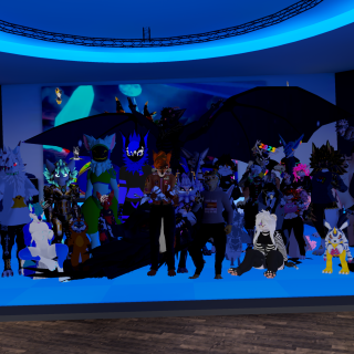 VRChat_2024-12-31_22-03-15.149_3840x2160