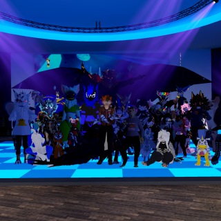 VRChat_2024-12-31_22-03-21.297_3840x2160