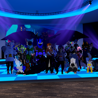 VRChat_2024-12-31_22-03-22.395_3840x2160