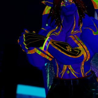 VRChat_2024-12-31_22-06-33.356_2160x3840