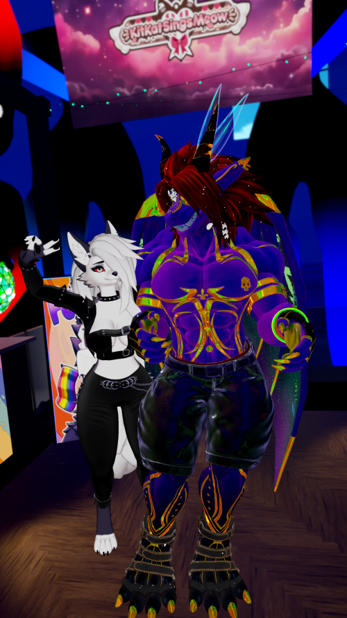 VRChat_2024-12-31_23-05-53.012_2160x3840.png