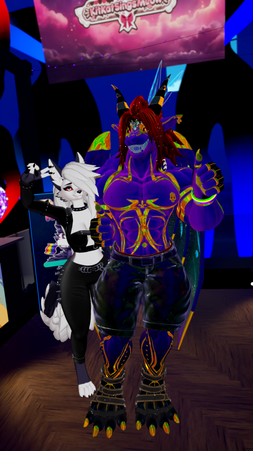 VRChat_2024-12-31_23-05-59.374_2160x3840.png