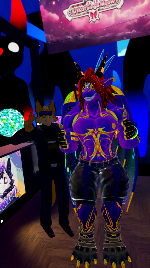 VRChat_2024-12-31_23-06-14.148_2160x3840.png
