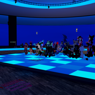 VRChat_2025-01-01_00-14-38.005_3840x2160