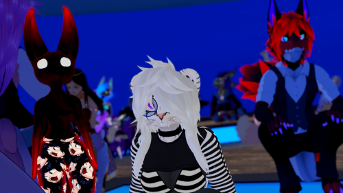 VRChat_2025-01-01_00-23-35.888_3840x2160.png