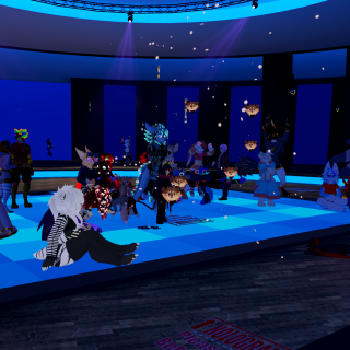 VRChat_2025-01-01_01-50-44.621_3840x2160