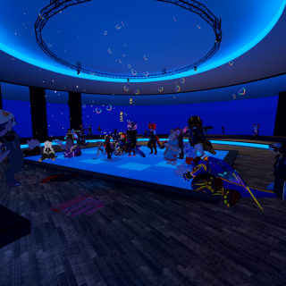 VRChat_2025-01-01_01-51-19.325_3840x2160