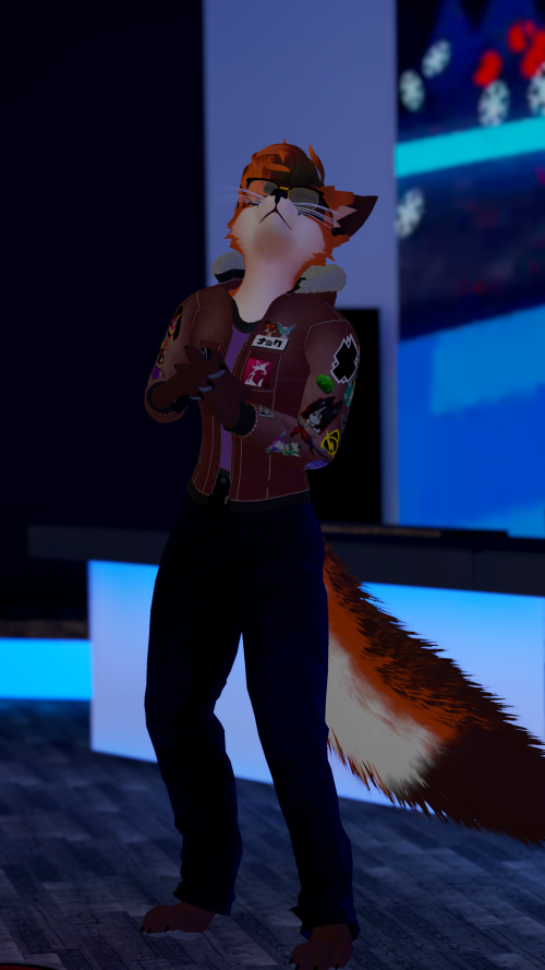 VRChat_2025-01-01_02-00-51.931_2160x3840.png