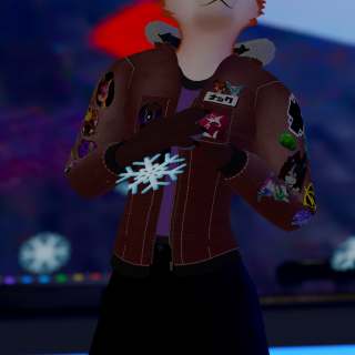 VRChat_2025-01-01_02-01-51.194_2160x3840