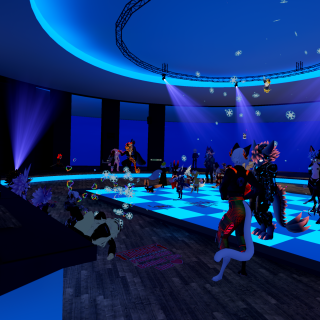 VRChat_2025-01-01_03-24-29.841_3840x2160