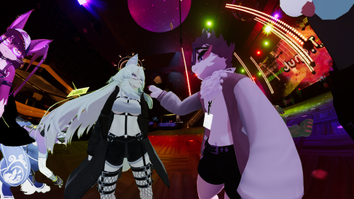 VRChat_2025-01-05_02-16-31.128_3840x2160.png