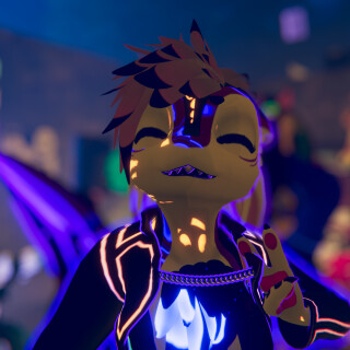 VRChat_2025-01-07_22-08-22.786_3840x2160