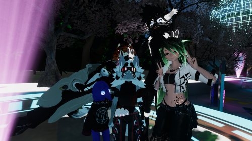 VRChat_2025-01-11_16-47-53.041_3840x2160.png