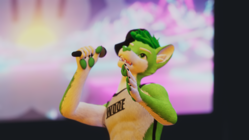 VRChat_2025-01-26_16-04-32.276_3840x2160.png