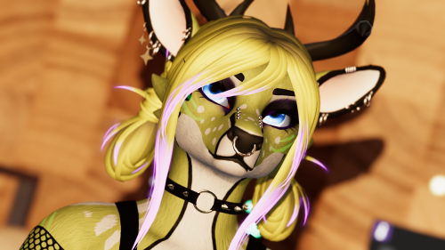 VRChat_2025-02-06_23-12-43.650_3840x2160.png