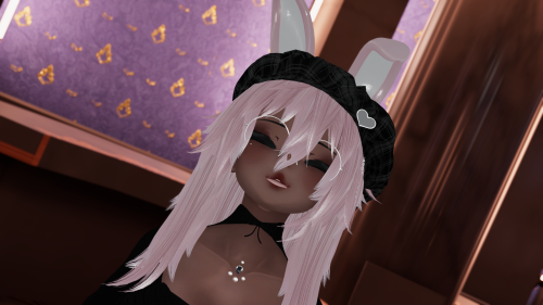 VRChat_2025-02-07_19-39-26.150_3840x2160.png