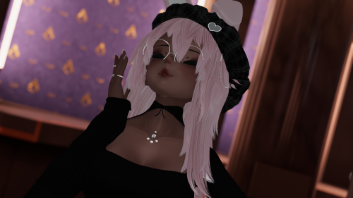 VRChat_2025-02-07_19-39-38.122_3840x2160.png