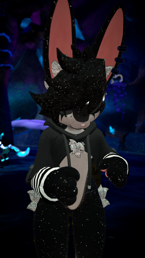 VRChat_2025-02-07_21-49-18.111_2160x3840.png