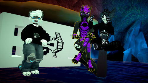 VRChat_2025-02-07_22-01-46.311_3840x2160.png