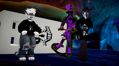 VRChat_2025-02-07_22-01-47.485_3840x2160.png