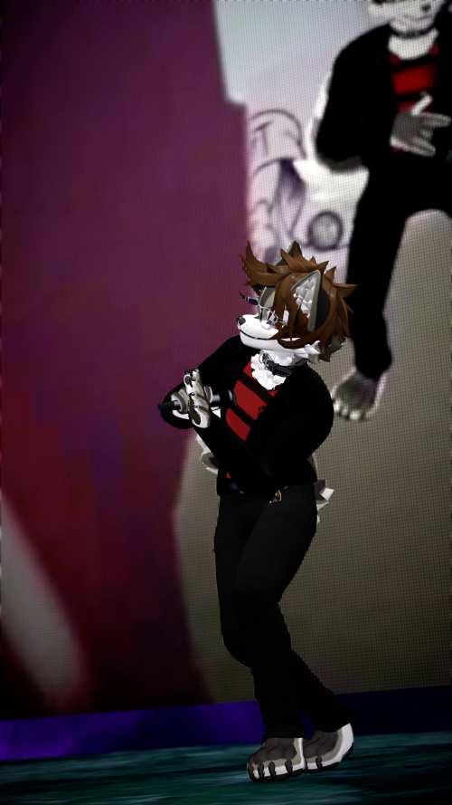 VRChat_2025-02-08_01-05-13.268_2160x3840.png