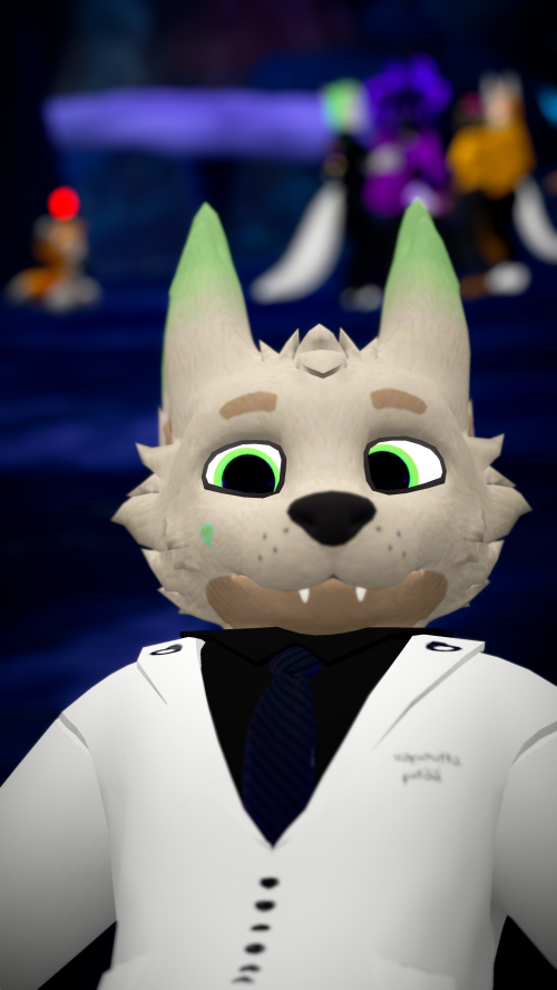 VRChat_2025-02-08_22-40-28.818_2160x3840.png