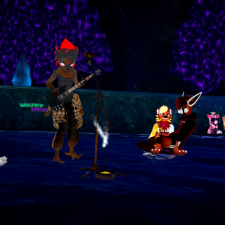 VRChat_2025-02-08_23-05-14.216_3840x2160