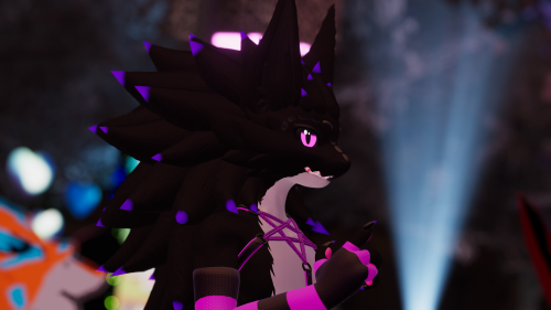 VRChat_2025-02-09_18-44-04.181_3840x2160.png