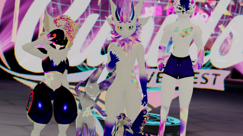 VRChat_2025-02-09_22-02-35.360_3840x2160.png