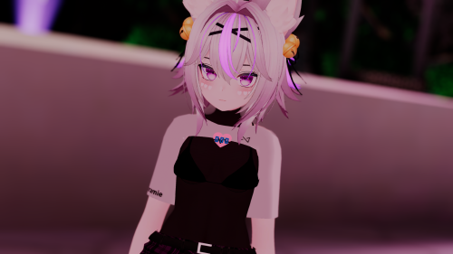 VRChat_2025-02-09_22-44-21.157_3840x2160.png