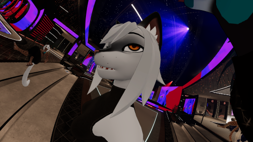 VRChat_2025-02-14_20-48-13.181_3840x2160.png