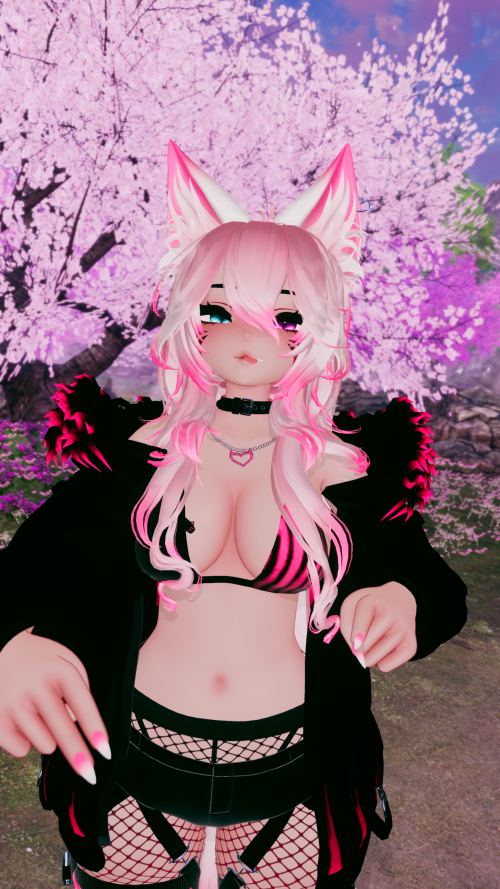 VRChat_2025-02-20_21-12-05.103_3840x2160.png