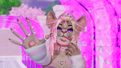 VRChat_2025-02-20_21-32-31.814_3840x2160.png